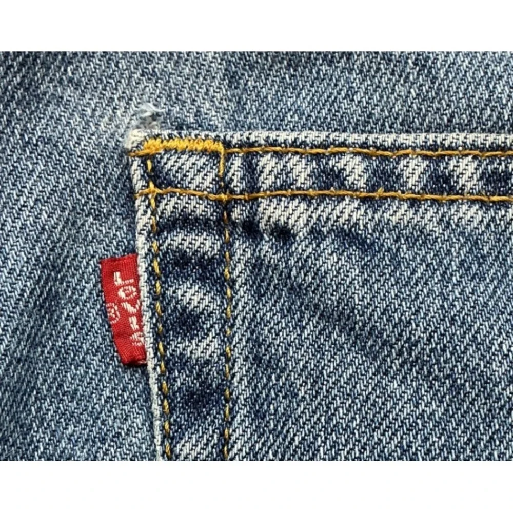 Levi's Vintage‎ Made in USA 560 Comfort Fit Jeans Loose Tapered 36x32 Blue Denim